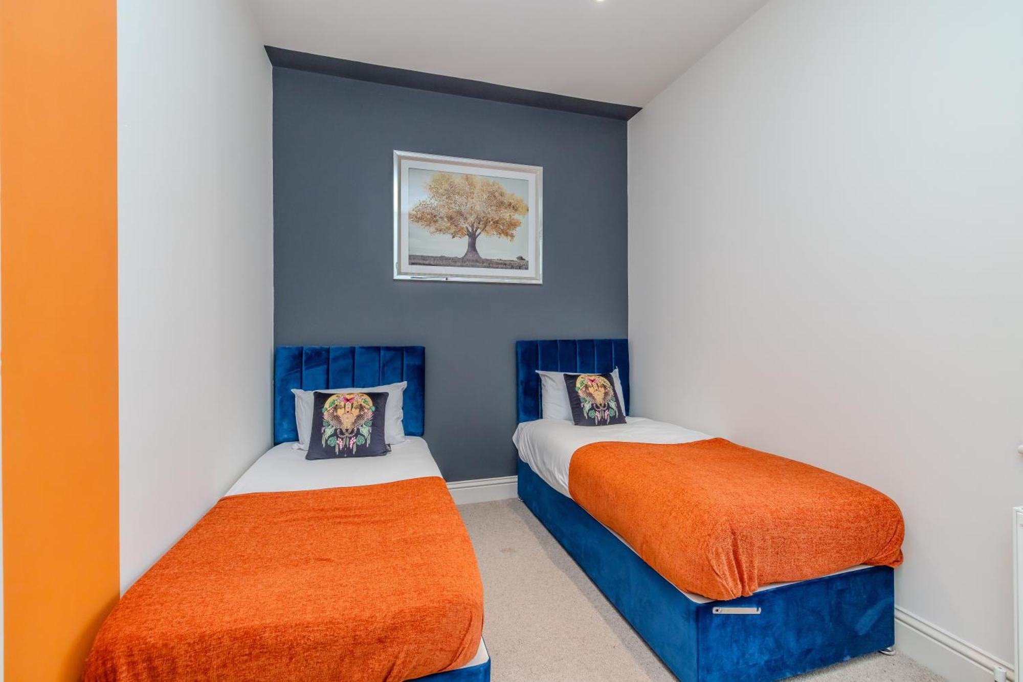 Garden I Two Bedroom I Two Bathroom I Slp 6 Guests Apartment