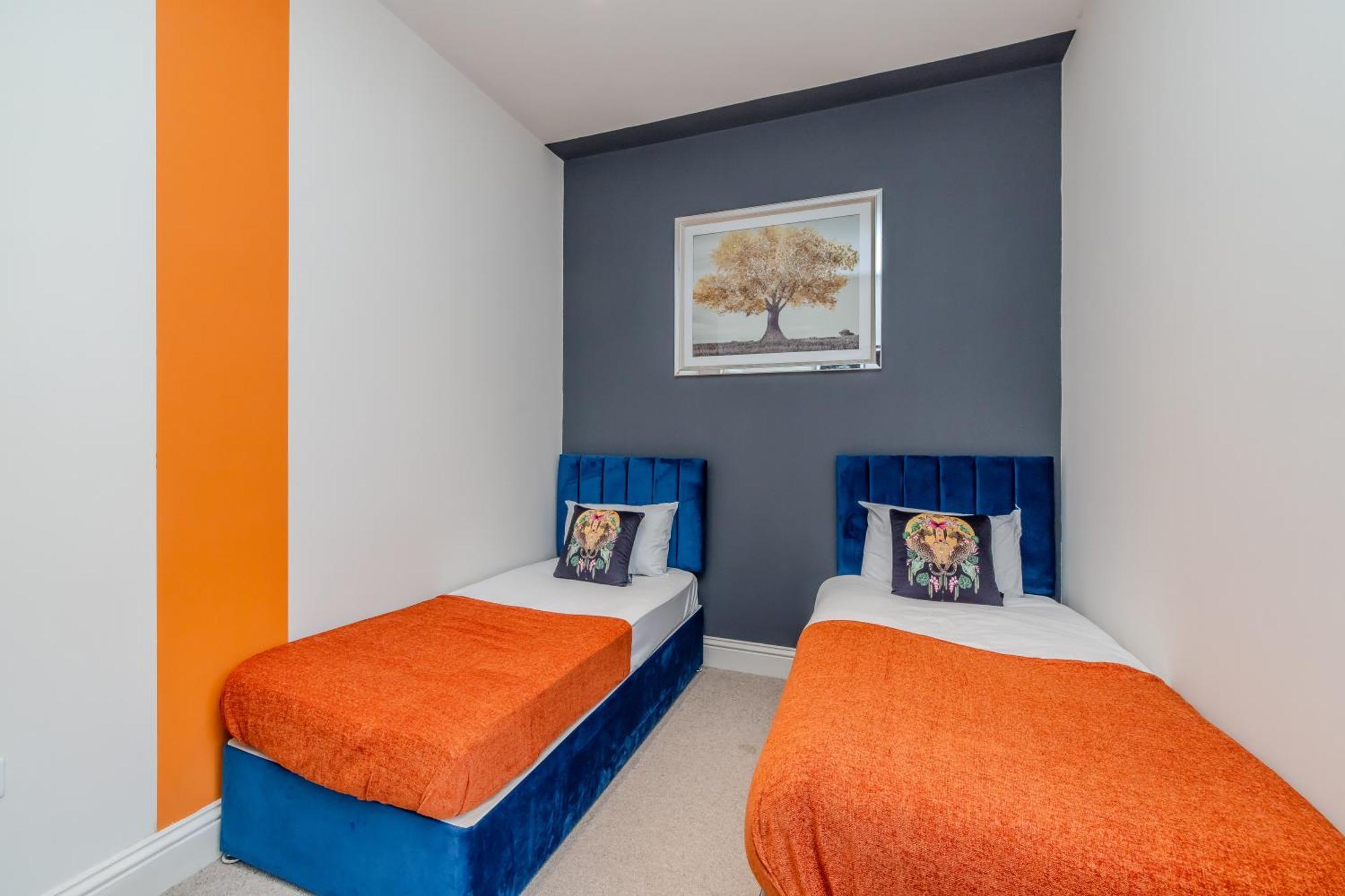 Garden I Two Bedroom I Two Bathroom I Slp 6 Guests